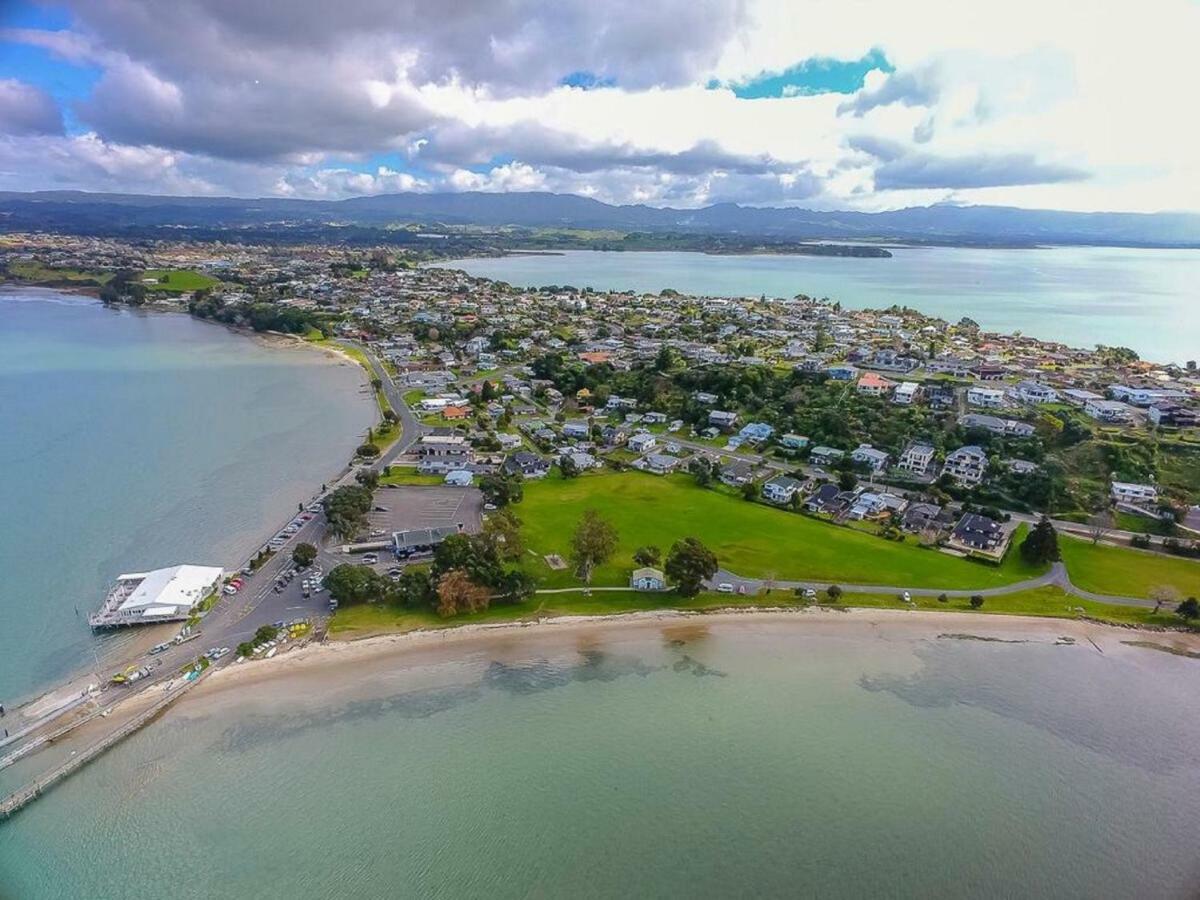 Harbour Heights Hotel Tauranga Exterior photo